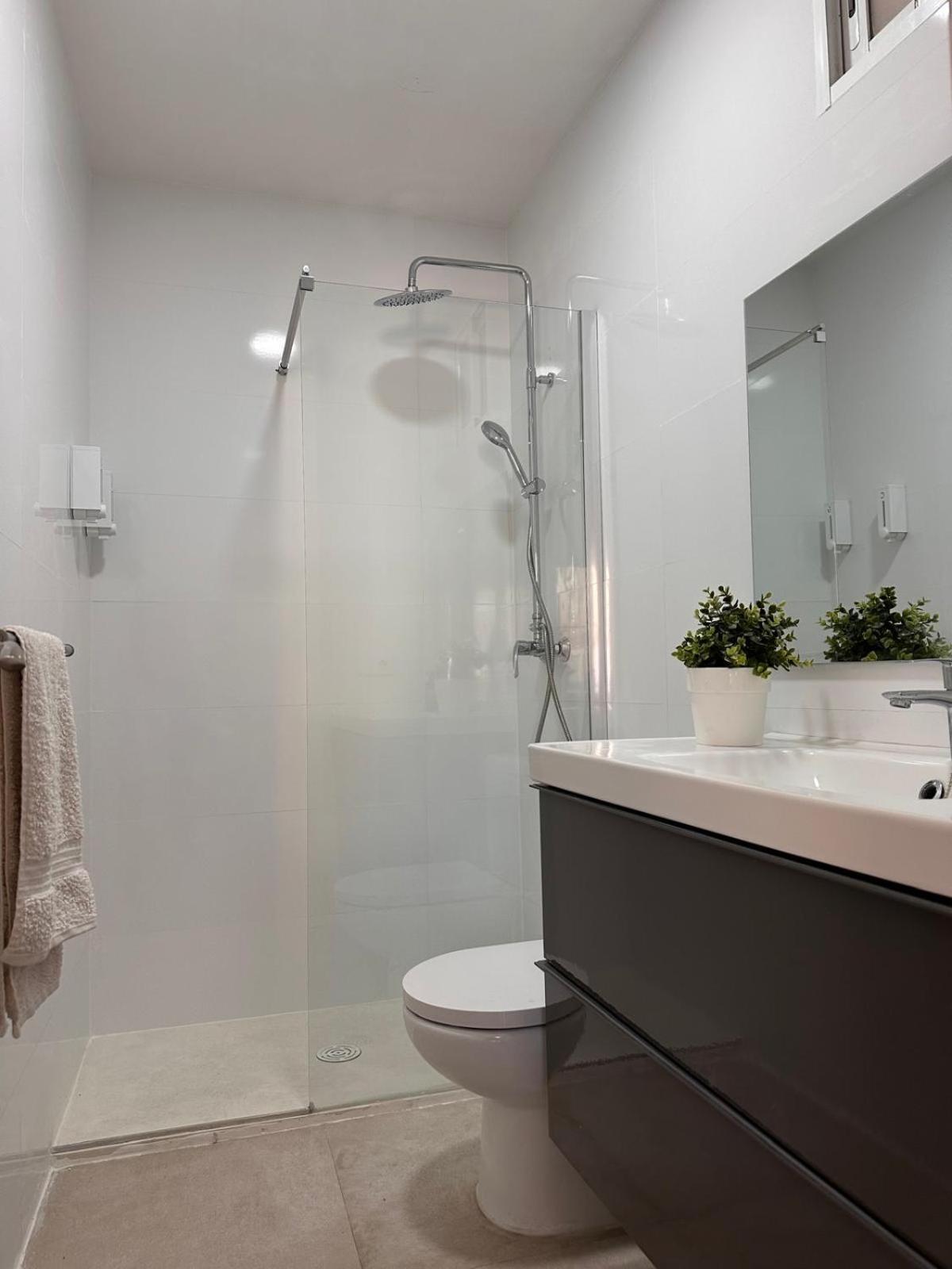 Apartaestudio Muy Proximo Valencia 布尔雅索特 外观 照片
